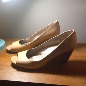 Wedges shoes